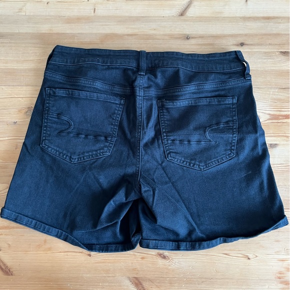 American eagle size 10 midi shorts (3 total) - Picture 10 of 11